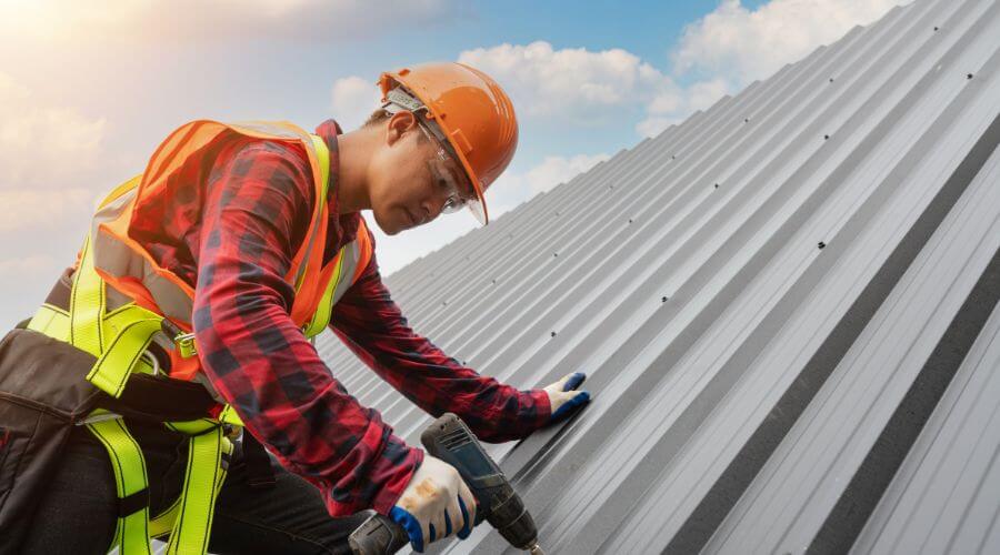 Professional gutter cleaning in Almo, KY